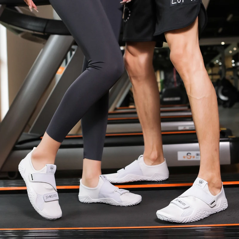 Men's Weightlifting Squat Aerobic Exercise Women Fitness Yoga Sports Shoes Barefoot Gym Training Sneakers_desvips.com