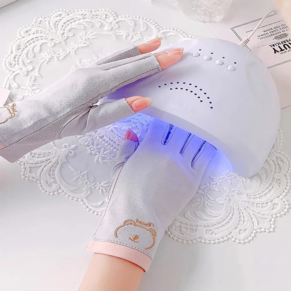 2Pcs/Pairs Pink/Grey Anti UV Nail Gloves V Protection Stretchy Breathable Fingerless Glove Nail Art Tools Nail Art Lamp Gloves