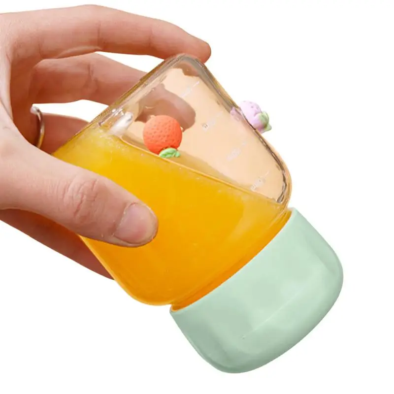 

Стеклянные чашки, бутылки для воды, питьевые стеклянные портативные стеклянные бутылки для воды, стандартные бутылки с крышками и весами для молока, воды, кофе