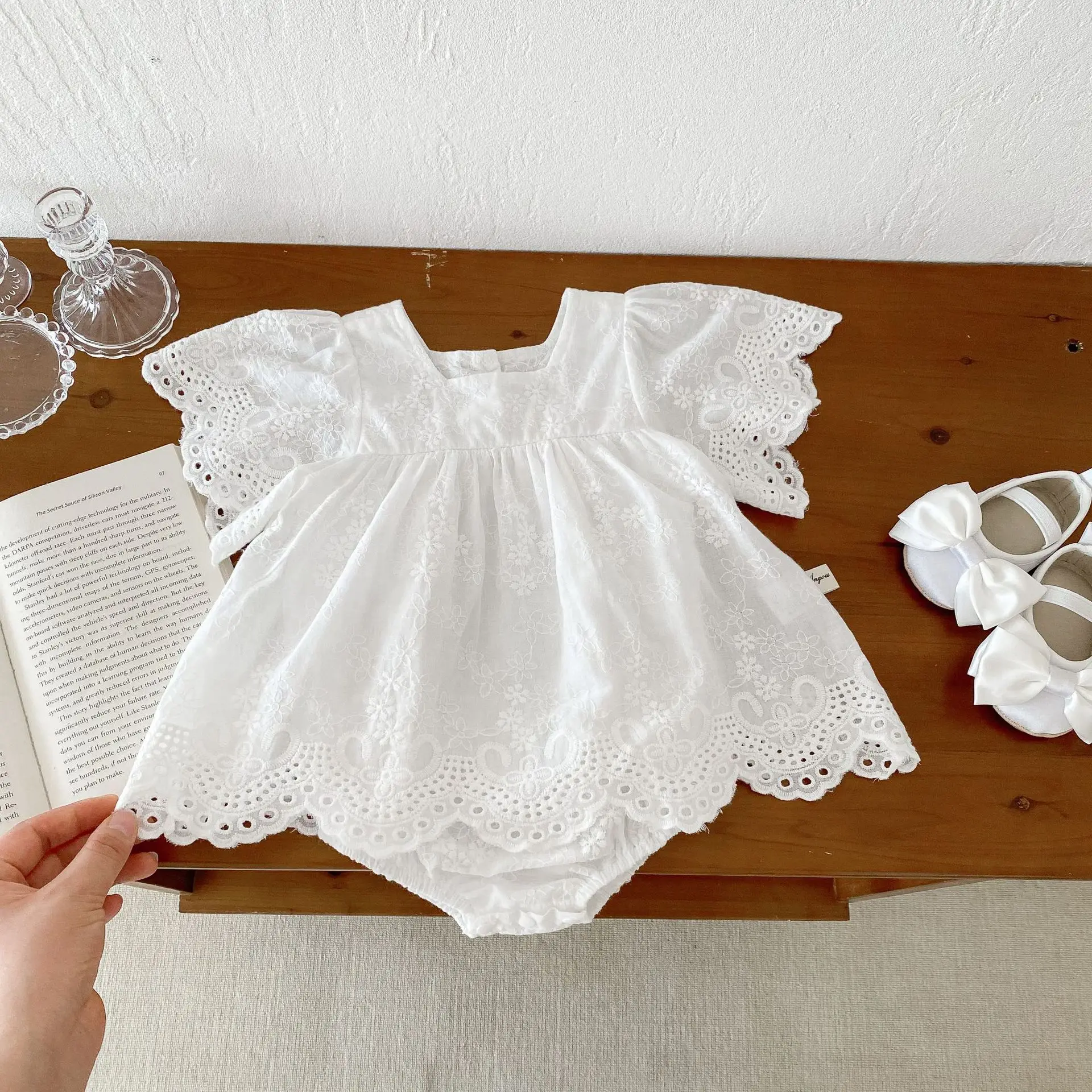 Sommer Neugeborenen Baby Mädchen Strampler Spitze Musselin Kleider Spitzen Strampler Schwester Kleid Kinder Onepiece Mode Baby Kleidung – Detail 4