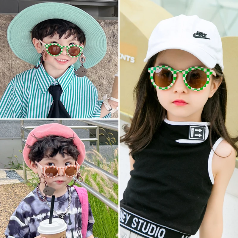 Kids Checker Panel Round Sunglasses 3