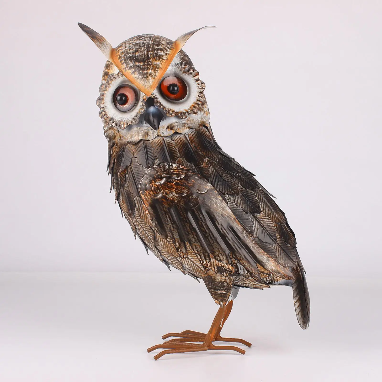 

Garden Owl Statue Housewarming Garden Gift Collection Standing Metal Bird Figurine for Table Lawn Patio Outside Decoration