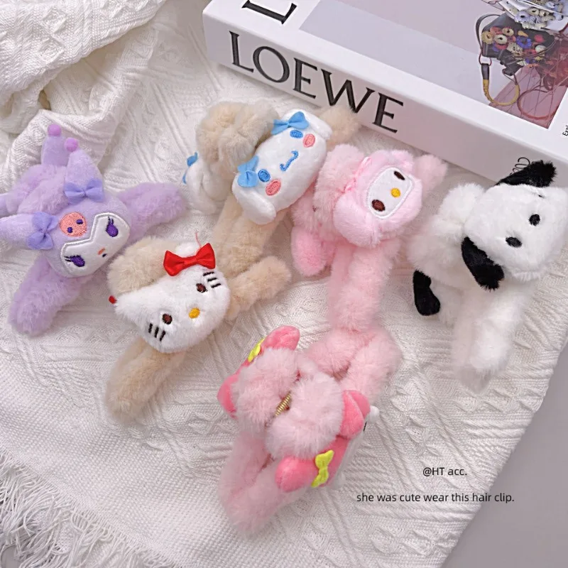 

13cm Sanrio Hello Kitty Kuromi Cinnamoroll Plush Hair Claw Clip Cute Cartoon My Melody Pochacco Girl Claw Clip Anime Accessories