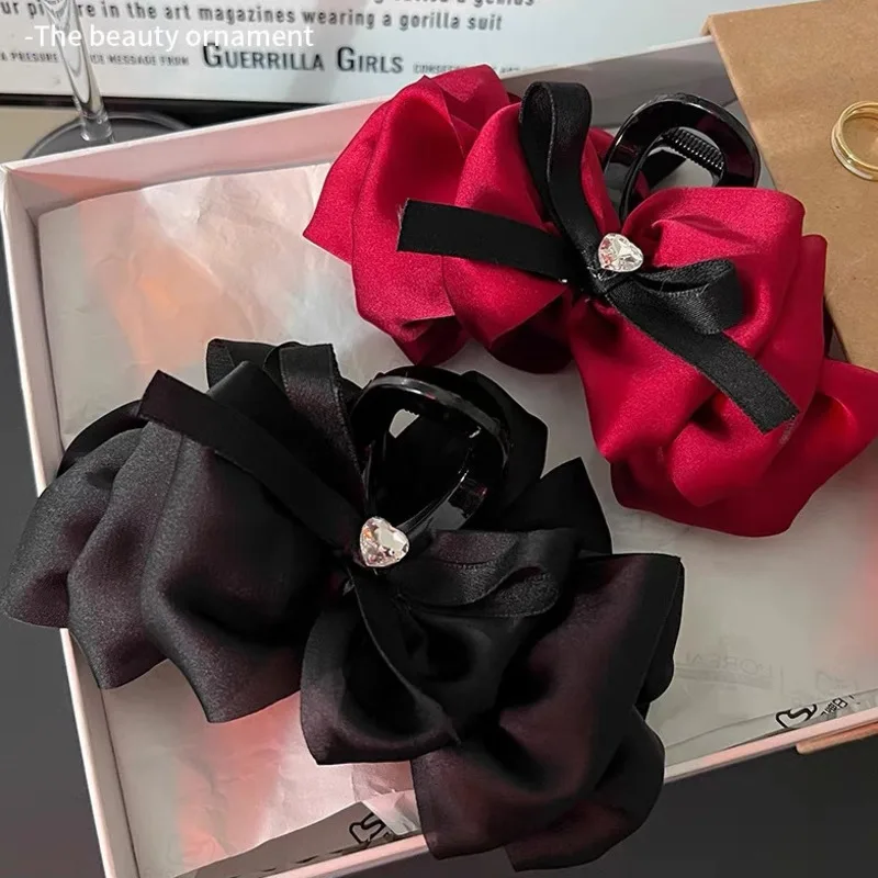 

2023 New Elegant Rhinestone Heart Hairpin Vintage Ribbon Bowknot Hair Claw Clip Large Shark Clip For Women Hair Accessories Gift