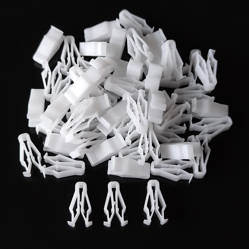 2050pcsAutoClipsFrontDoorCardClipsForHyundaii30847472L000