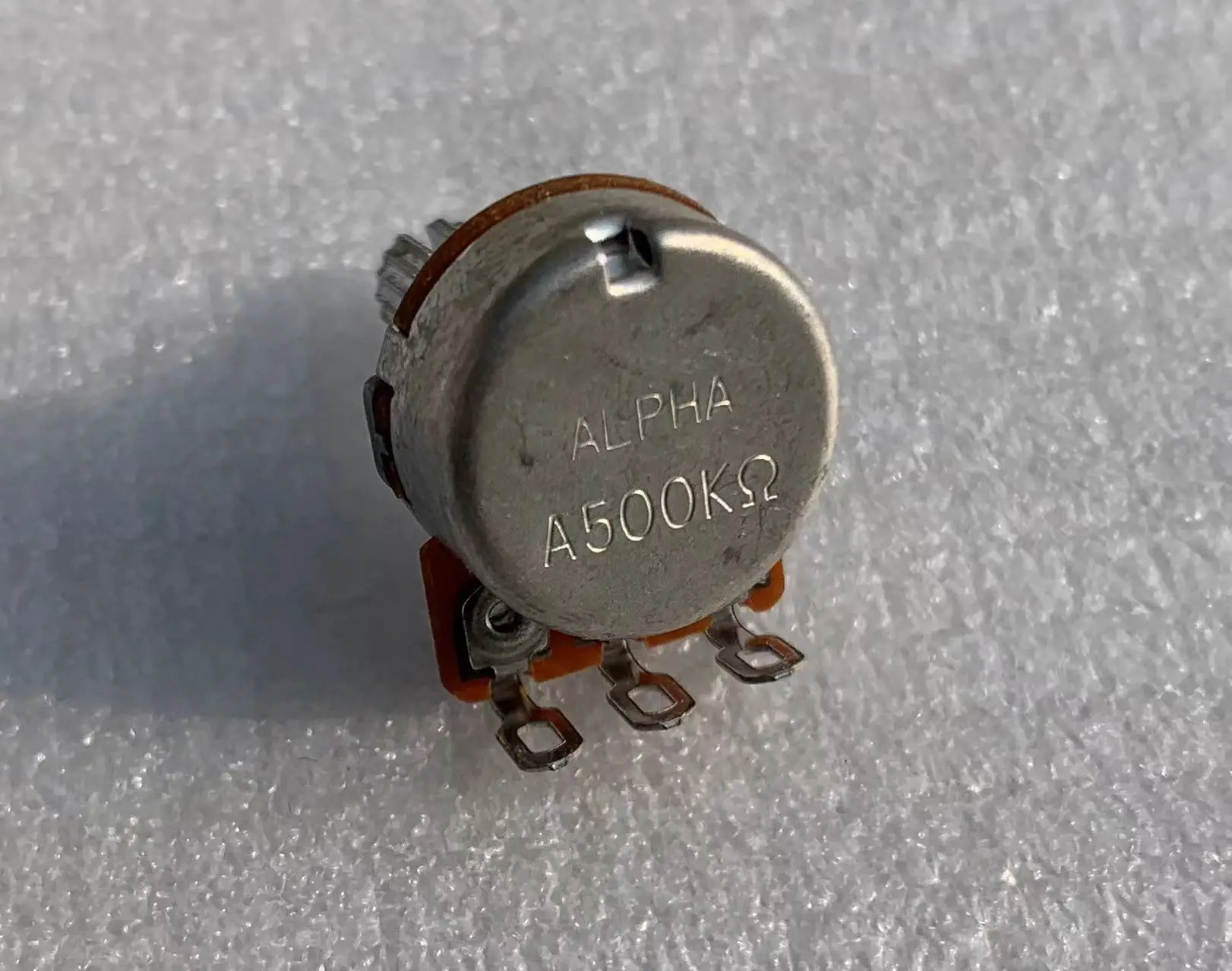 Professional Mini Alpha Potentiometers Pots Short Split Shaft 500K Volume & Tone For Electric Guitars and Bass Accessories Stock