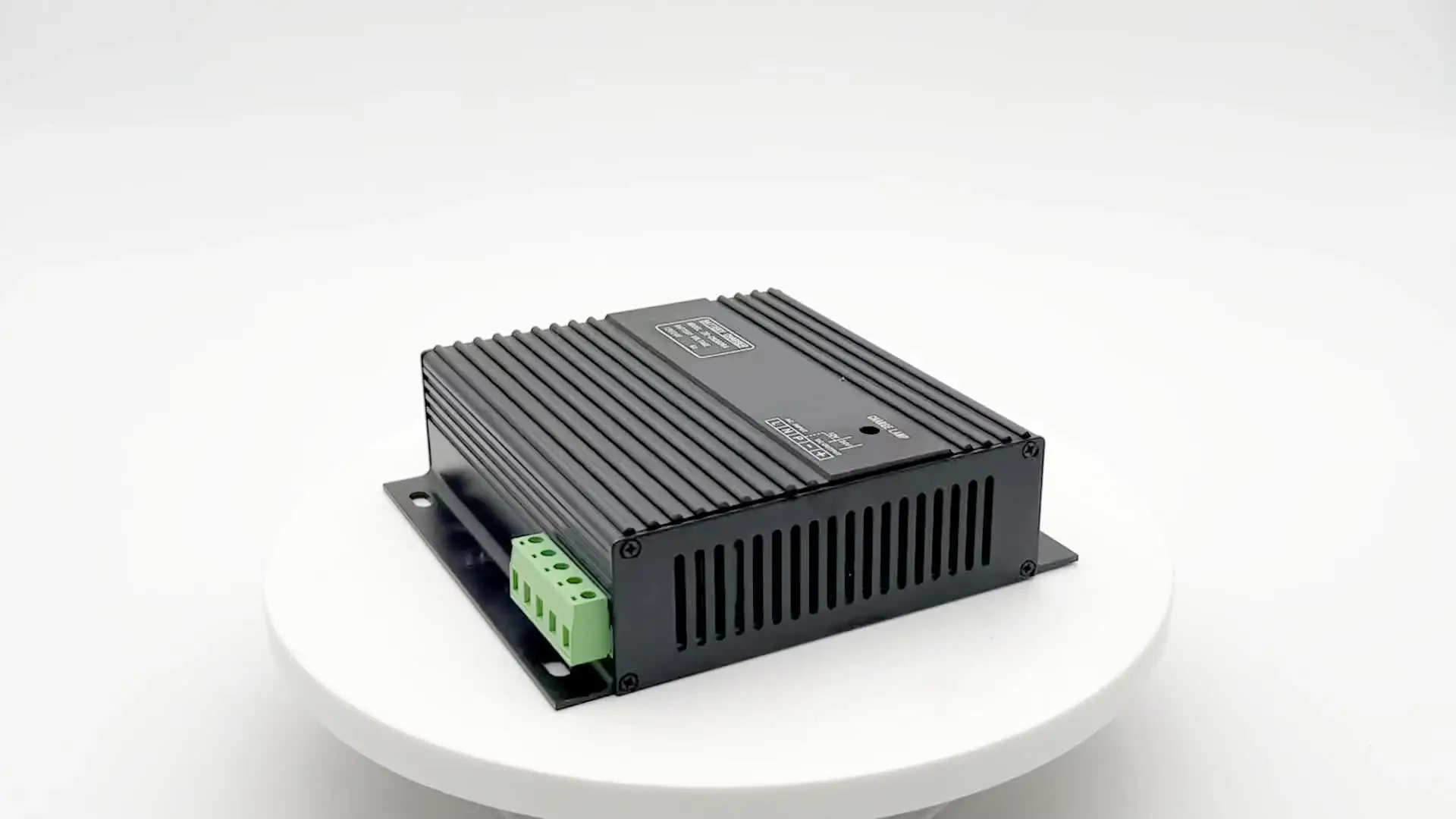 Cargador De Batería Para Generador 12V 5A – Carga Flotante Automática Con Protección Contra Inversión De Polos