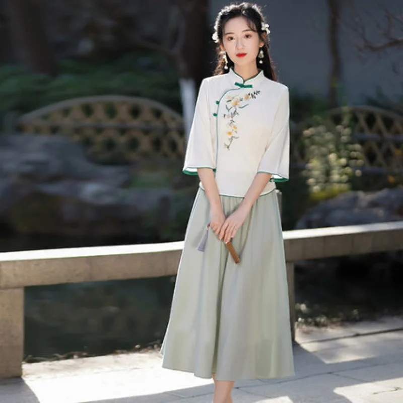 Fashion Women's Plus Size Hanfu Tops Spring Cotton Blend Embroidery Chinese Style Retro Qipao Girls