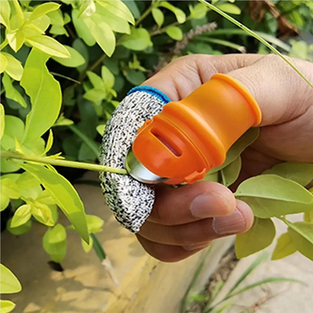 

2pcs Silicone Thumb Cutter with 4pcs Nylon Cut Resistant Finger Guards Gardening Thumb Cutter for Fruits Vegetables Harvesting