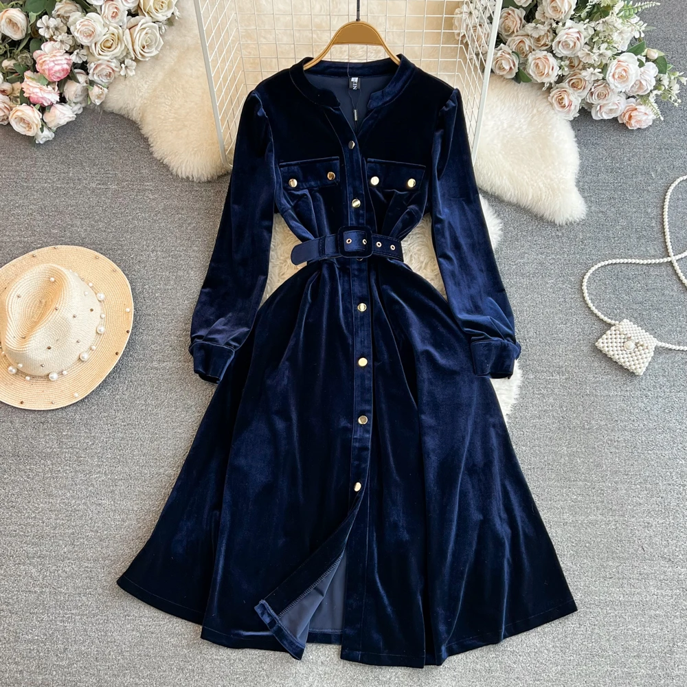 

Clothland Women Vintage Velour Shirt Dress Pocket Belt Long Sleeve V Neck One Piece Retro Velvet Midi Dresses Vestido QD102