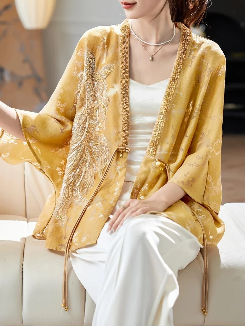 Women's spring/summer Retro Chinese Style Sleeveless Embroidey Shorts Retro Chinese Cheongsam Blouse Tangsuits Coat
