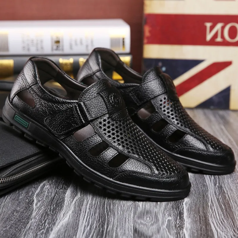 Classic Cow Leather Sandals Summer Outdoor Handmade Men Sandals Fashion Comfortable Beach Hollow Leather Shoes