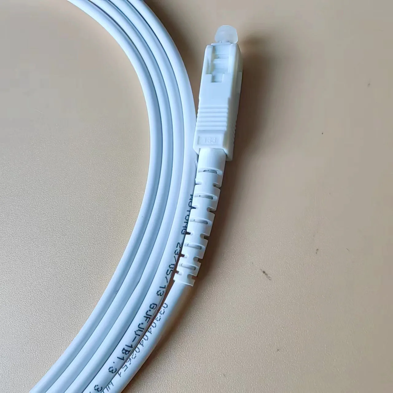 Fiber Optic Cable Fiber Optic Patch Cord SC UPC to SC UPC 1.5M 2M Single Mode FTTH White Jacket Connector Fiber Optic Extension Cable
