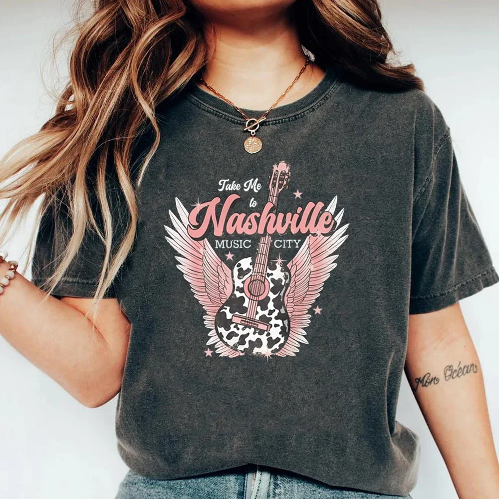 

Vintage Nashville Cowgirl T-shirt, Retro Country Music Tee for Women/Men
