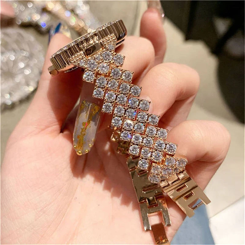 H11 Fashion Roman Pattern Diamond Ladies Watch for women Quartz Women's Watch Girls Lady Clock Bracelet Chains 4