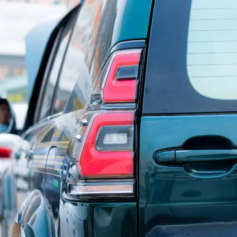 

Car Styling Tail Lights Taillight For Toyota Prado 120 FJ120 2003-2009 Rear Lamp + Dynamic Turn Signal + Reverse + Brake LED