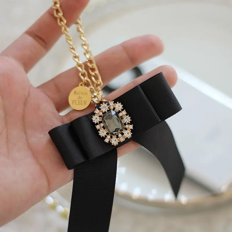 Japanese Style Girl Lolita Rhinestone Gem Bow Handmade Dream Bag Hanging Chain Pendant Ins Small Bag Charms Cute Keychain