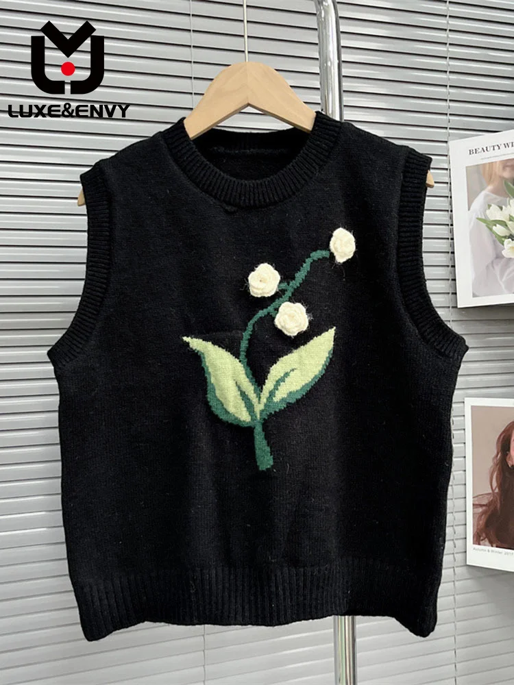 

LUXE&ENVY Design Sense Three-dimensional Flower Knitted Women's Outerwear Short Camisole Vest Autumn Korean Sleeveless