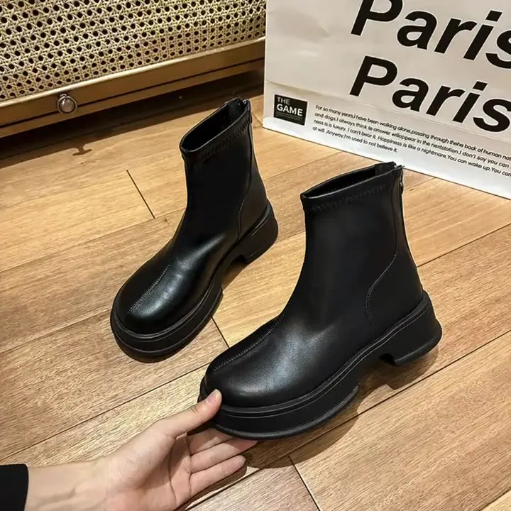 

Женские ботинки, осенняя женская обувь на молнии с круглым носком, женские ботильоны в стиле «Лолита», резиновые однотонные ботинки из искусственной кожи на среднем каблуке 2023 для верховой езды