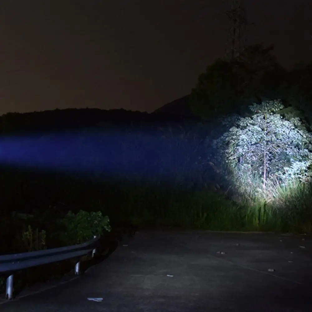 

Удобная Светодиодная лампа с датчиком освещения