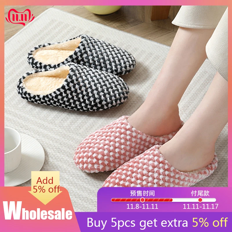 

Suede Winter Warmer Couple Slippers Anti Slip Multi-sizes All Match Solid Color Soft Men Women Slippers Comfortable Korean Shoes