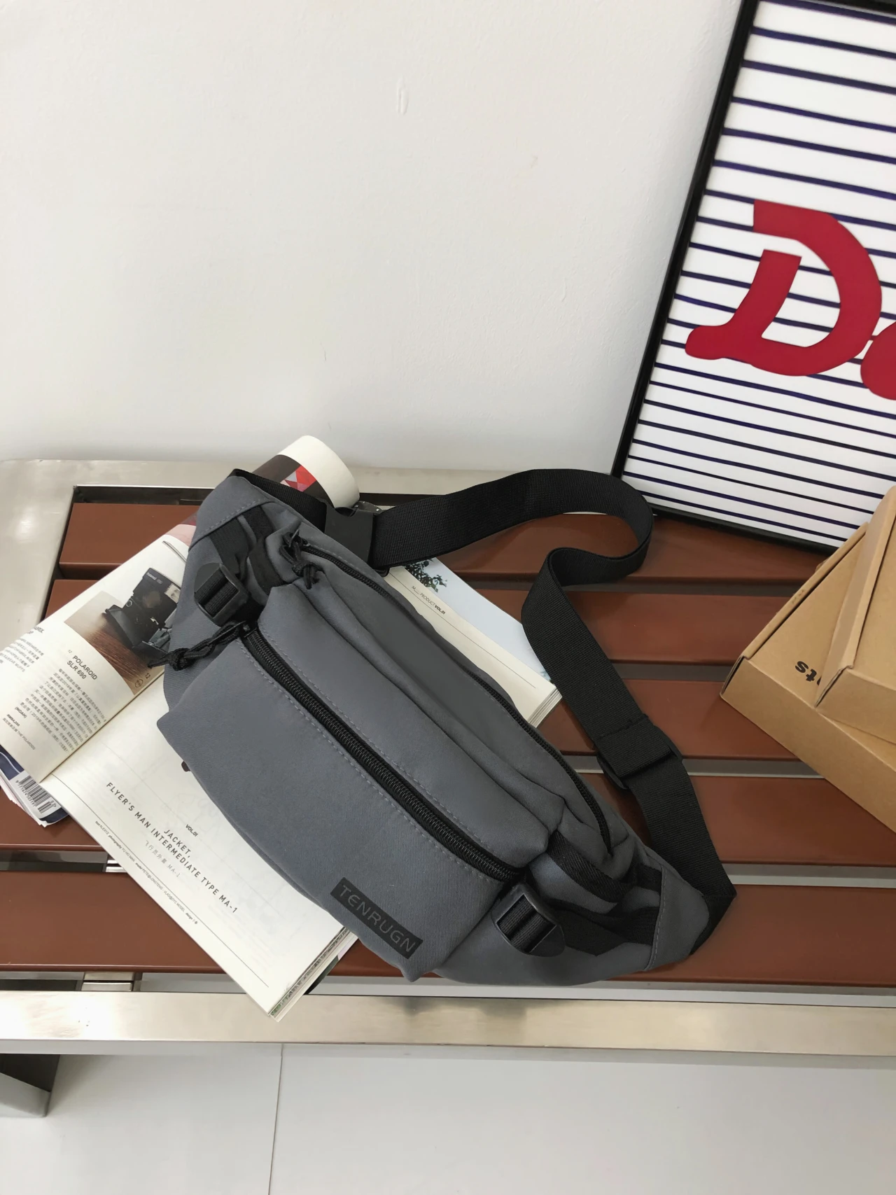 Unisex-Brusttasche, geeignet für Sport-Hüfttaschen, modische Brusttaschen, Handytaschen, multifunktionale Hüfttaschen usw – Detail 11