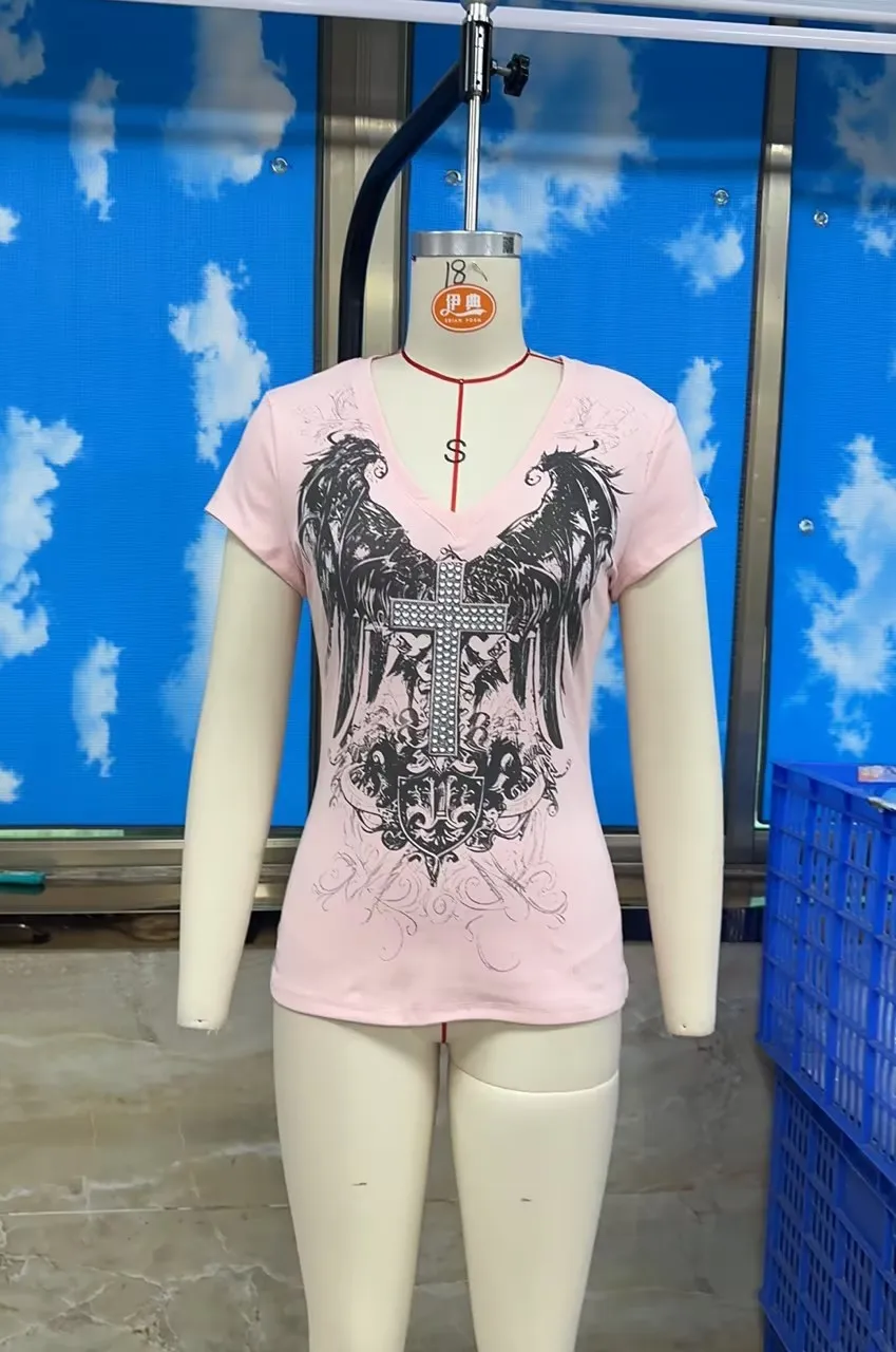 Women Short Sleeve V Neck Emo T Shirts Summer Gothic Y2k Grunge Graphic Tees Vintage Slim Fit 2000s Clothes Streetwear 6