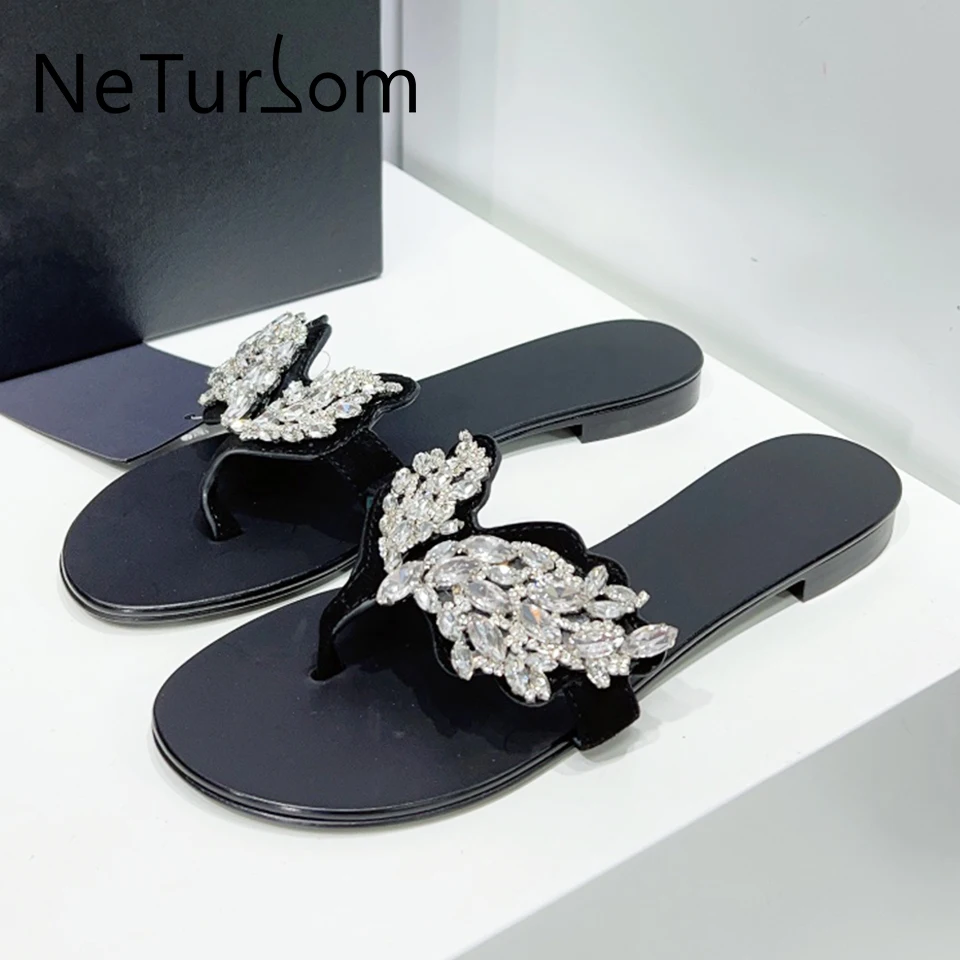 

Heavy industry butterfly water diamond herringbone slipper fashion elegant holiday beach shoes bling bling flat bottom sandals