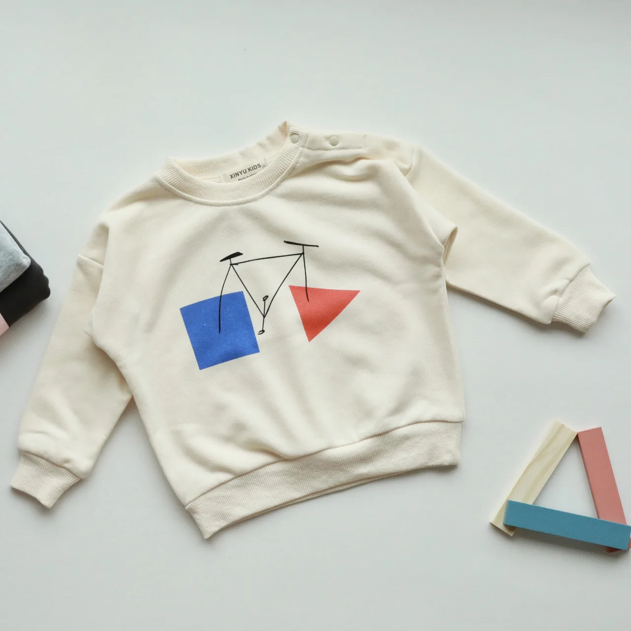 Рисунок 6 - Детский свитер Jenny & Dave