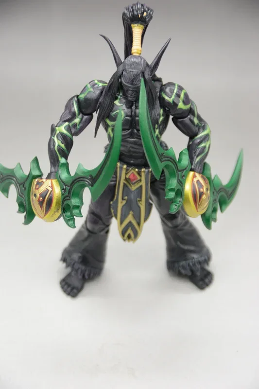 World Of Warcraft WOW Demon Hunter Illidan Anime Movie Figure 18CM 7-inch PVC Game Figma Toys Modle Collect Gift figurines