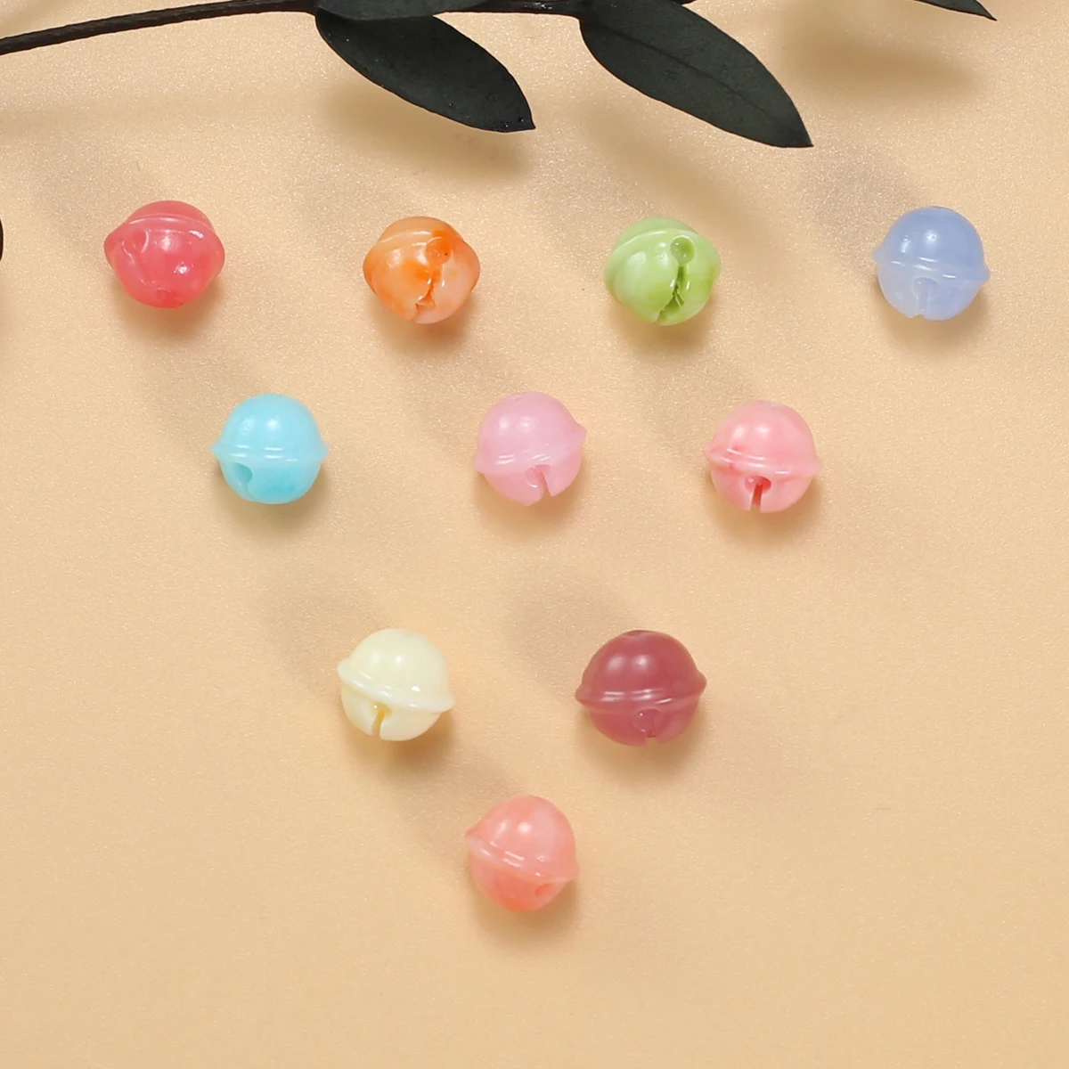 

20 Pcs Artificial Coral Beads Colorful Coral Loose Beads for Jewelry Making Necklace Decoration