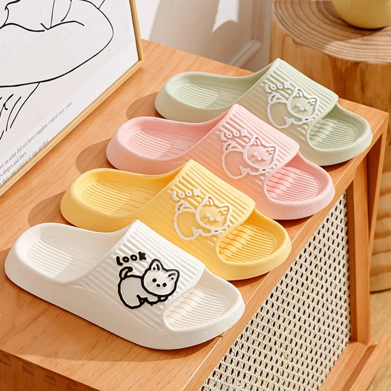 Women Slippers Indoor Bath Slides Thick Platform Non-Slip Home Flip Flops Cartoon Cute Cat Bathroom Sandals Ladies Summer Shoes