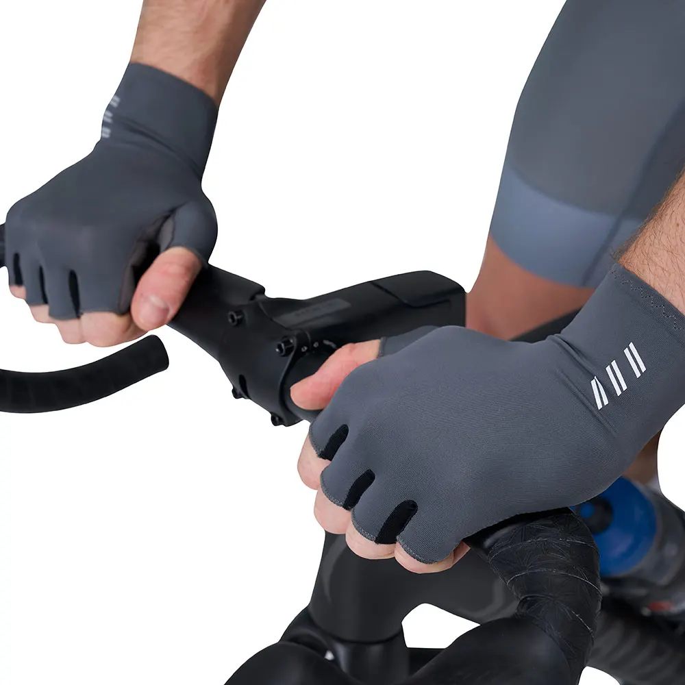 HISERWA Pro Top Breathable Cycling Half Finger Gloves Men Women Anti-Slip Anti-Sweat Outdoor Sports Gloves Bike Bicycle Gloves 5