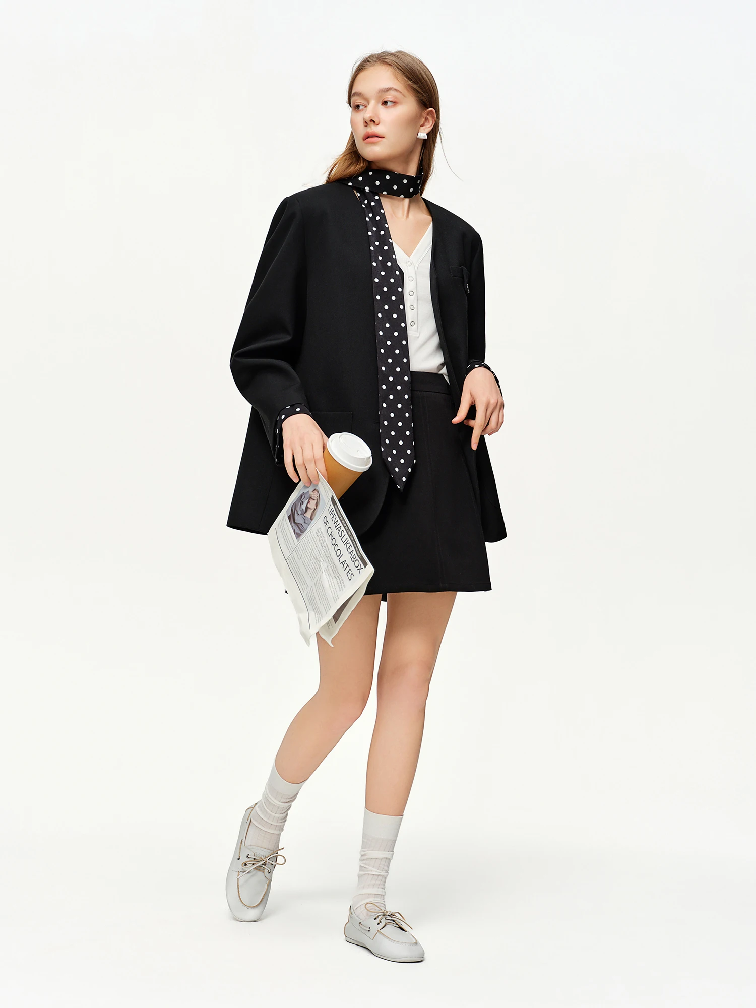 DUSHU 2025 Women's Black Polka Dot Blazer Spring New V-Neck Ribbon Bow Tie Long Sleeve Slim Jacket Retro Office Chic Outerwear
