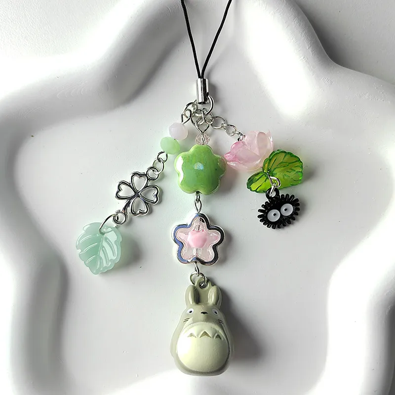 Handmade four leaf clover beaded phone charm y2k leaf fairy keychain