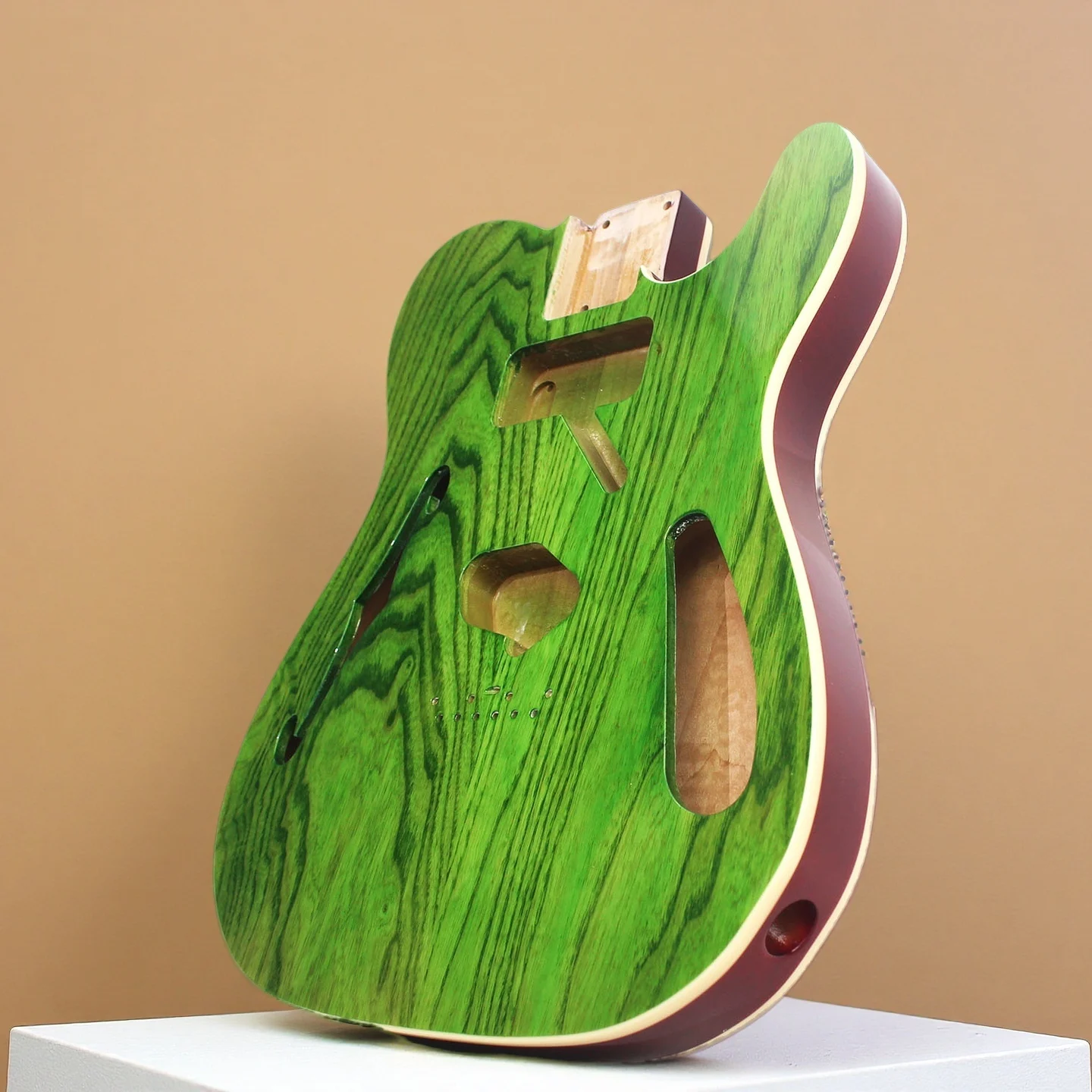 Tライン-エレキギターボディアメリカのデラックスコレクション