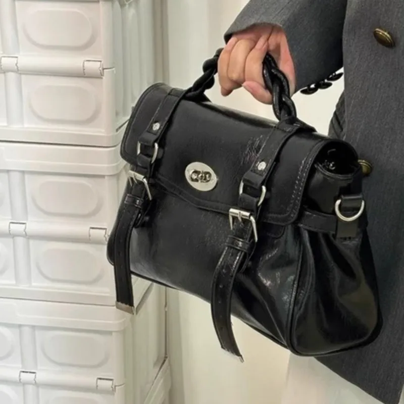 JIAERDI Retro Black Lock Shoulder Bag Women Leather Square Large Capacity Handbag Ladies Premium Commute Versatile Crossbody Bag