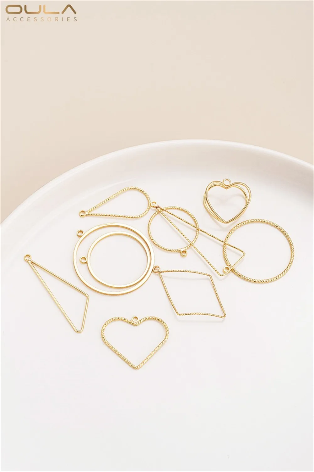 1pcs 14K 금도금 기하학적 프레임 펜던트, 라운드 워터 드롭 삼각형 하트 모양 Diy 손으로 만든 귀걸이 펜던트 액세서리