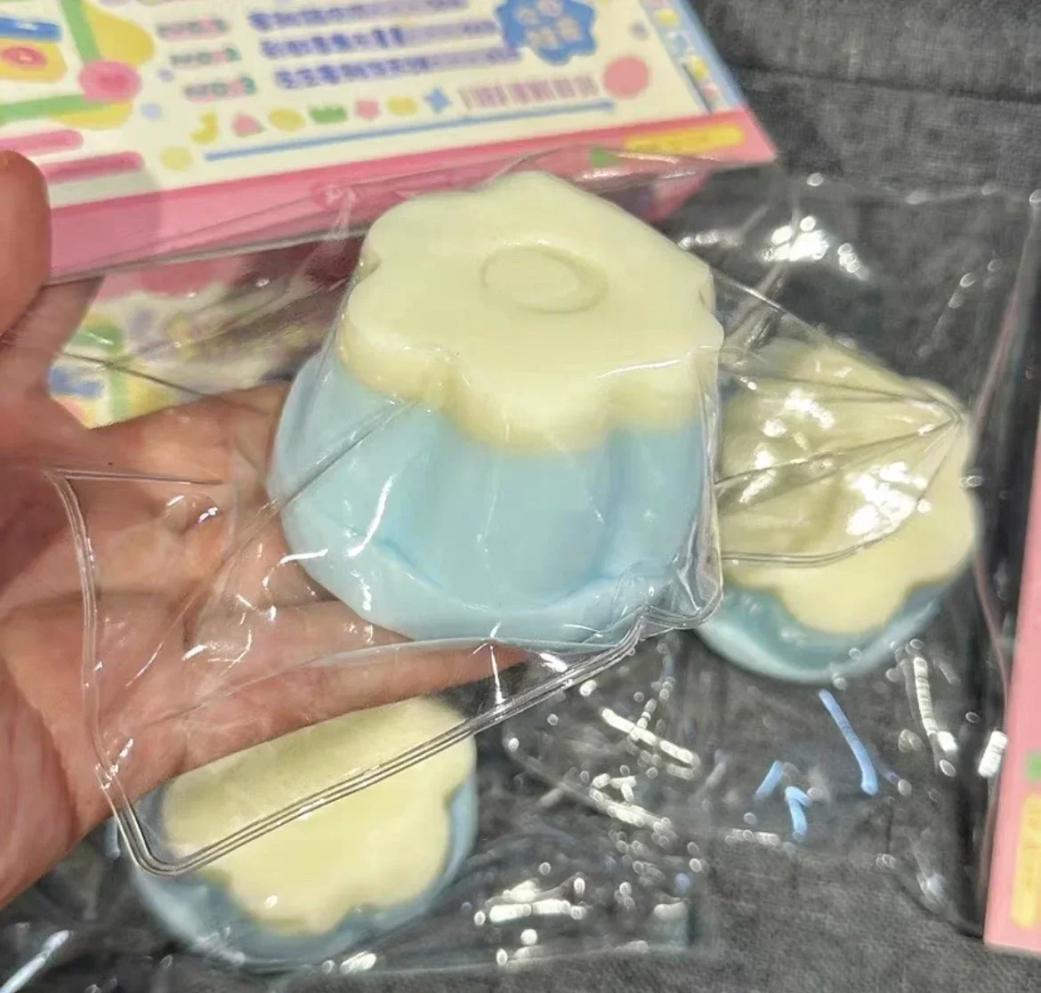 Рисунок 2 - Силиконовая мягкая игрушка для пудинга