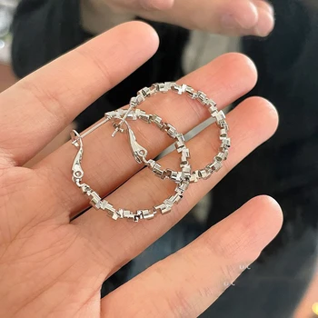 925 Silver Needle Korean Fashion Geometric Circle Earrings For Women Metal Jewelry 2025 Trending New Silver Color Hoop Earrings