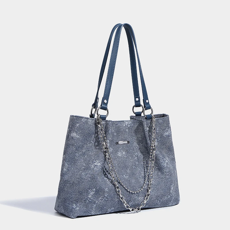 

Denim Gradual Change Tote Bag 2022 New Style Women's Fashion Versatile High Capacity Chain Underarm Bag