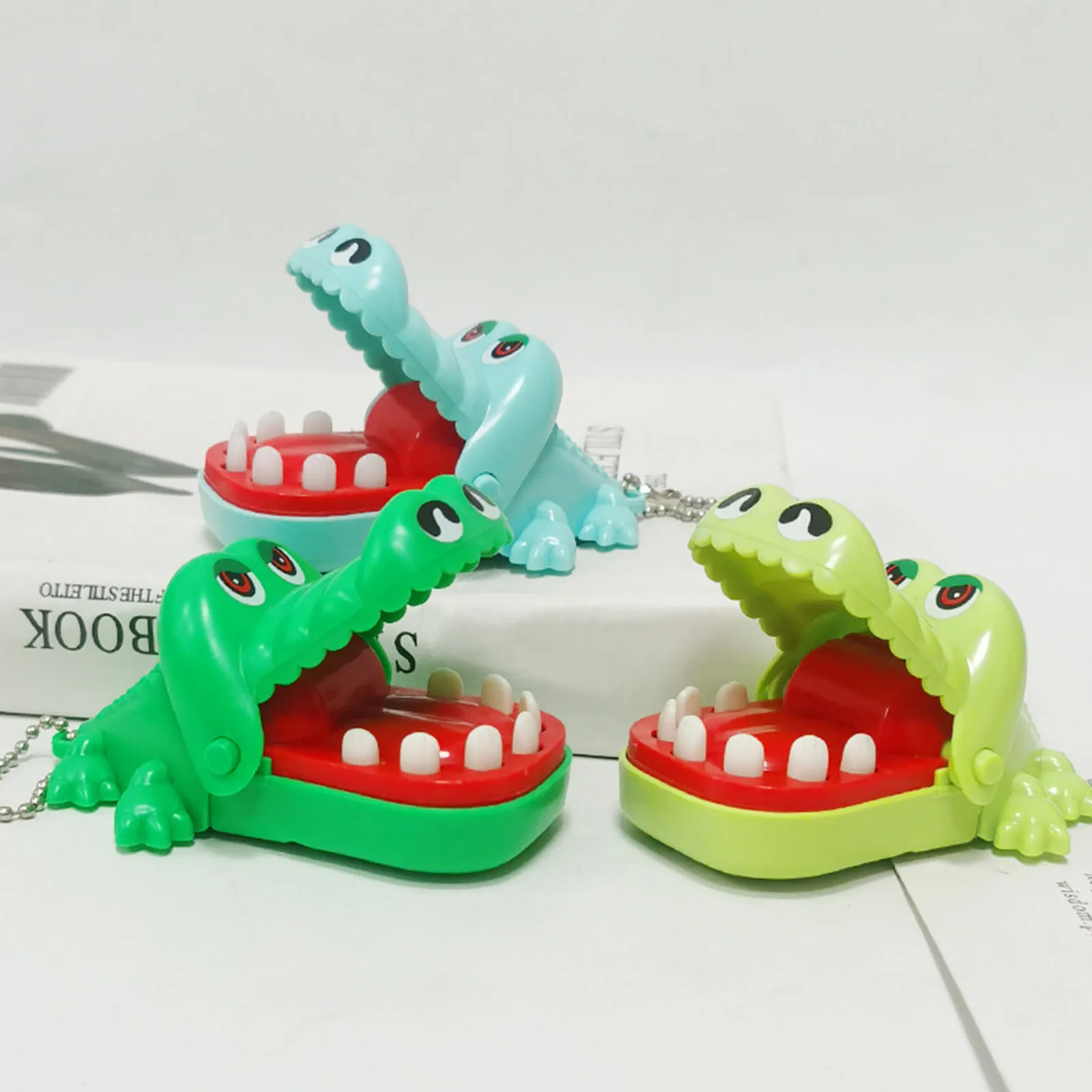 Crocodile Teeth Toys Alligator Family Party Toy Interactive Key Chain Toy Creative Non‑Toxic for Family Games