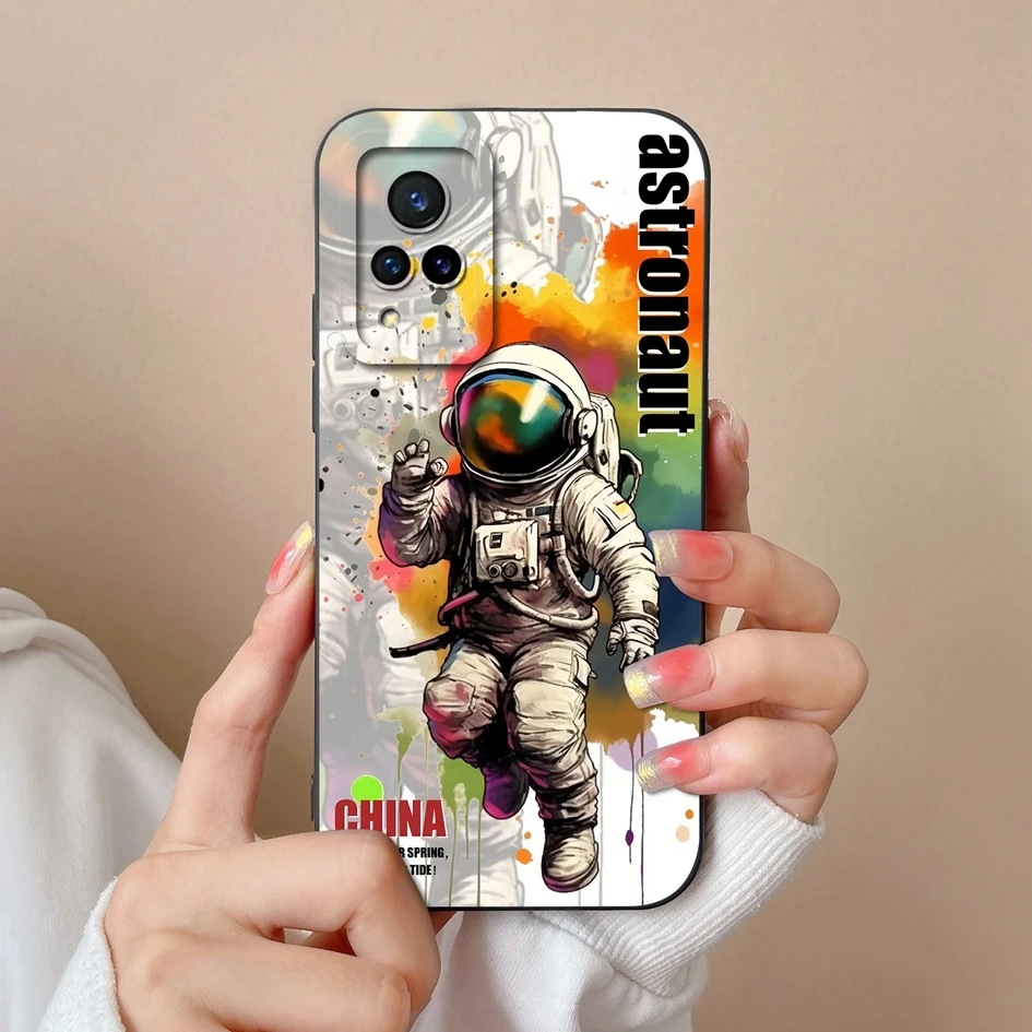 Beautiful Color Floral Pattern Liquid Silicone Phone Case with Lens Protection
