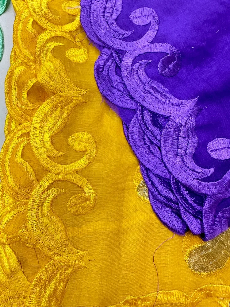 2024 l;uxury best Muslim 100% Cotton Dubai Pitch Color Scarf Hijab Headtie Turban Scarf Circle Embroidery Big Size Cotton Shawls