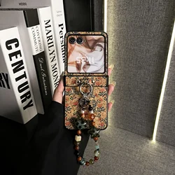 Vintage Floral Brown Phone Case with Amber Star Bracelet Chain Accessory for Razr 60 Pro (A)