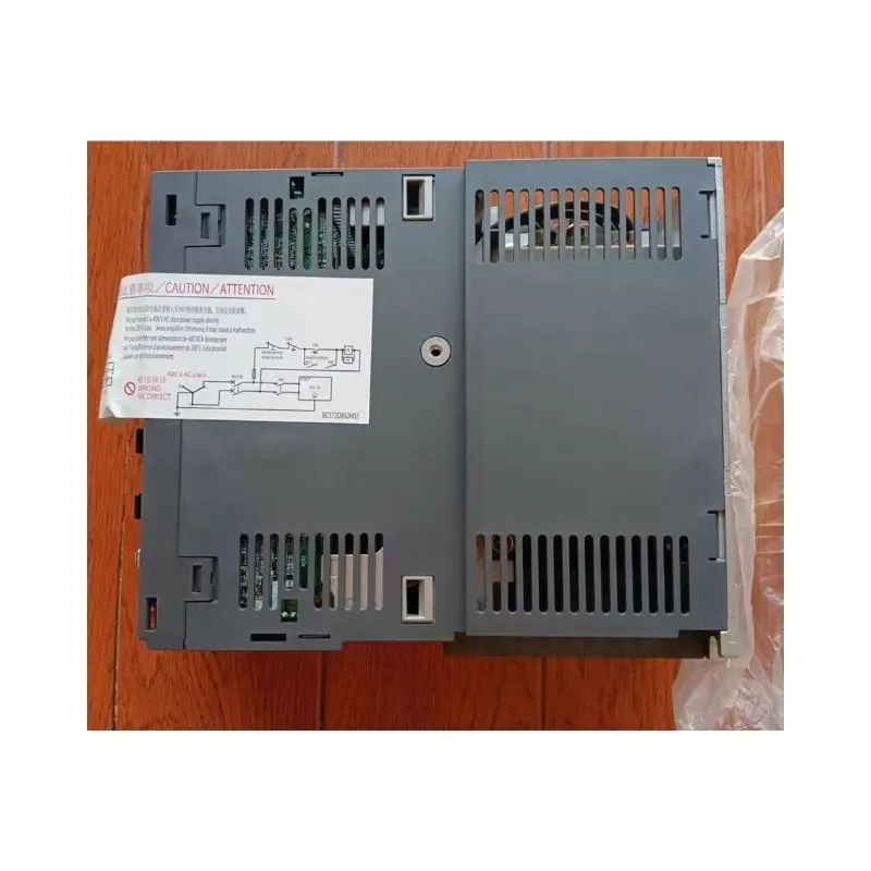 MR-J4-350B 새로운 원본 서보 드라이브 MR J4 350B