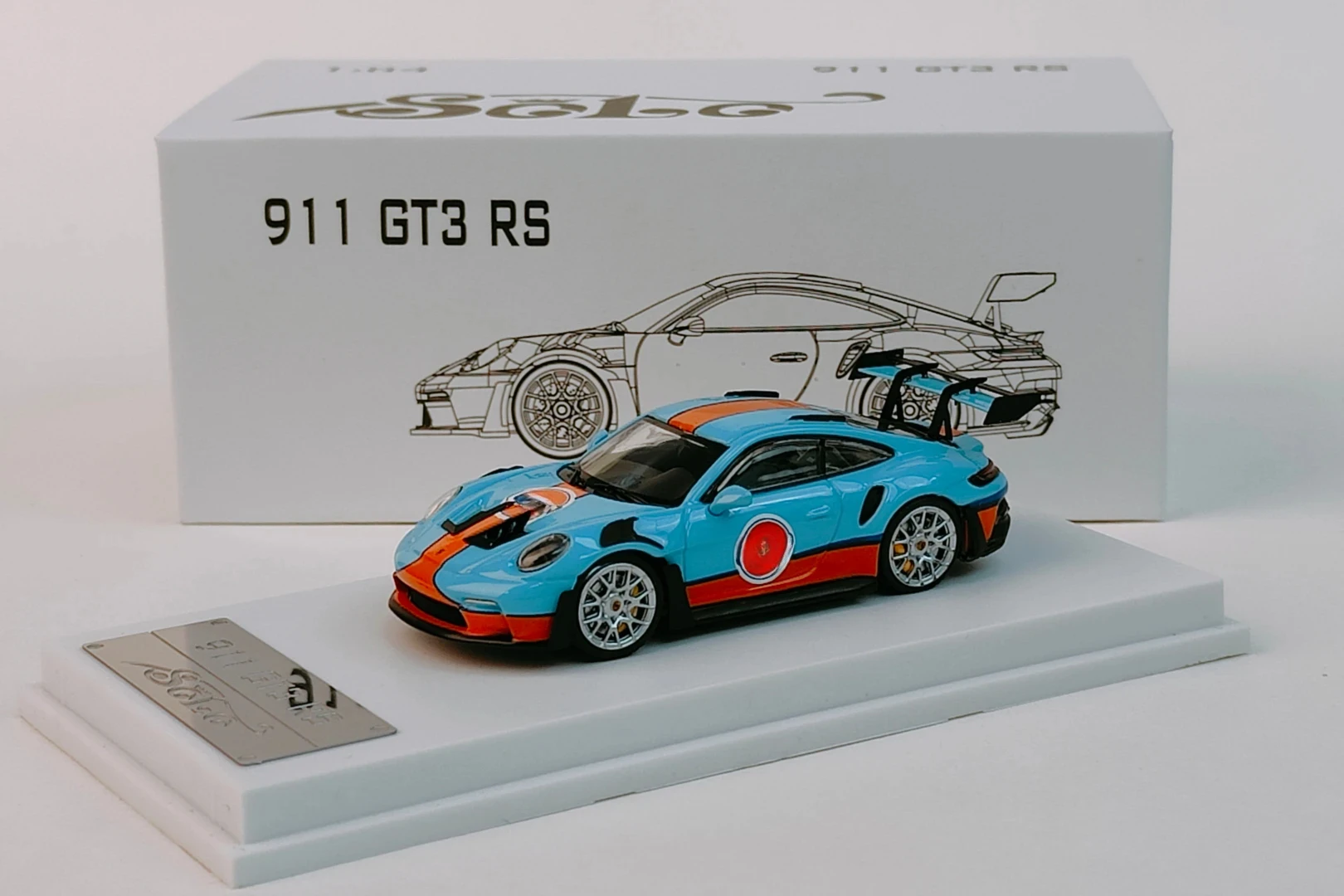

Литая модель автомобиля Solo 1:64 992 GT3 RS Blueorange limited499