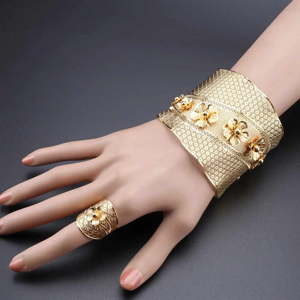 Female Style Beaded Bracelets Jewelry Arabic Gold Coin Bracelet 18K Brass  Bangle – the best products in the Joom Geek online store