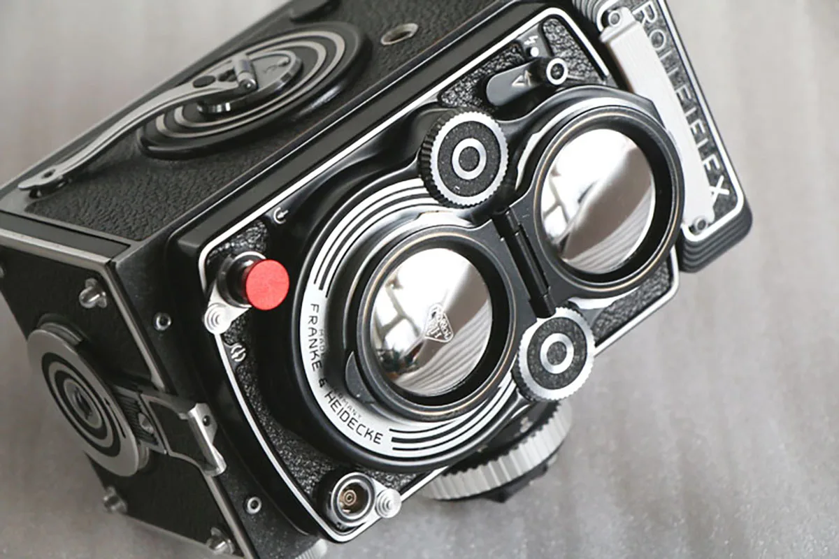 Rolleiflex 35F dans appareils photo argentiques