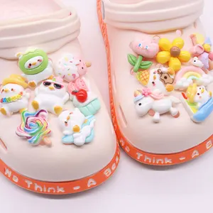 New Arrival 1pcs Resin Duck Rainbow Lollipop Lovely Shoe Charms Button Boys Girls Sandals Decorations Fit Holiday Gift